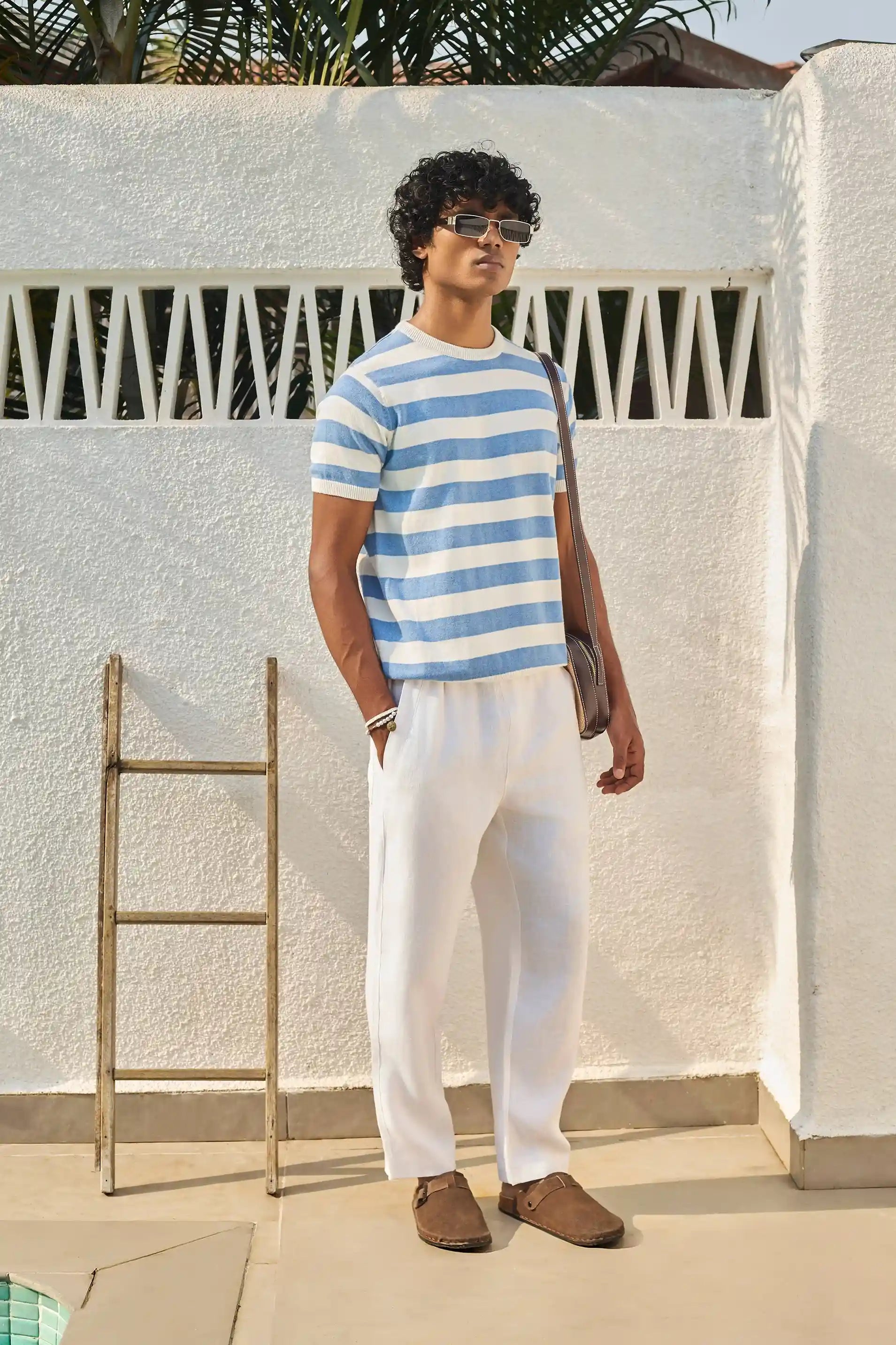Round Neck Coastal Knit T-Shirt- Blue