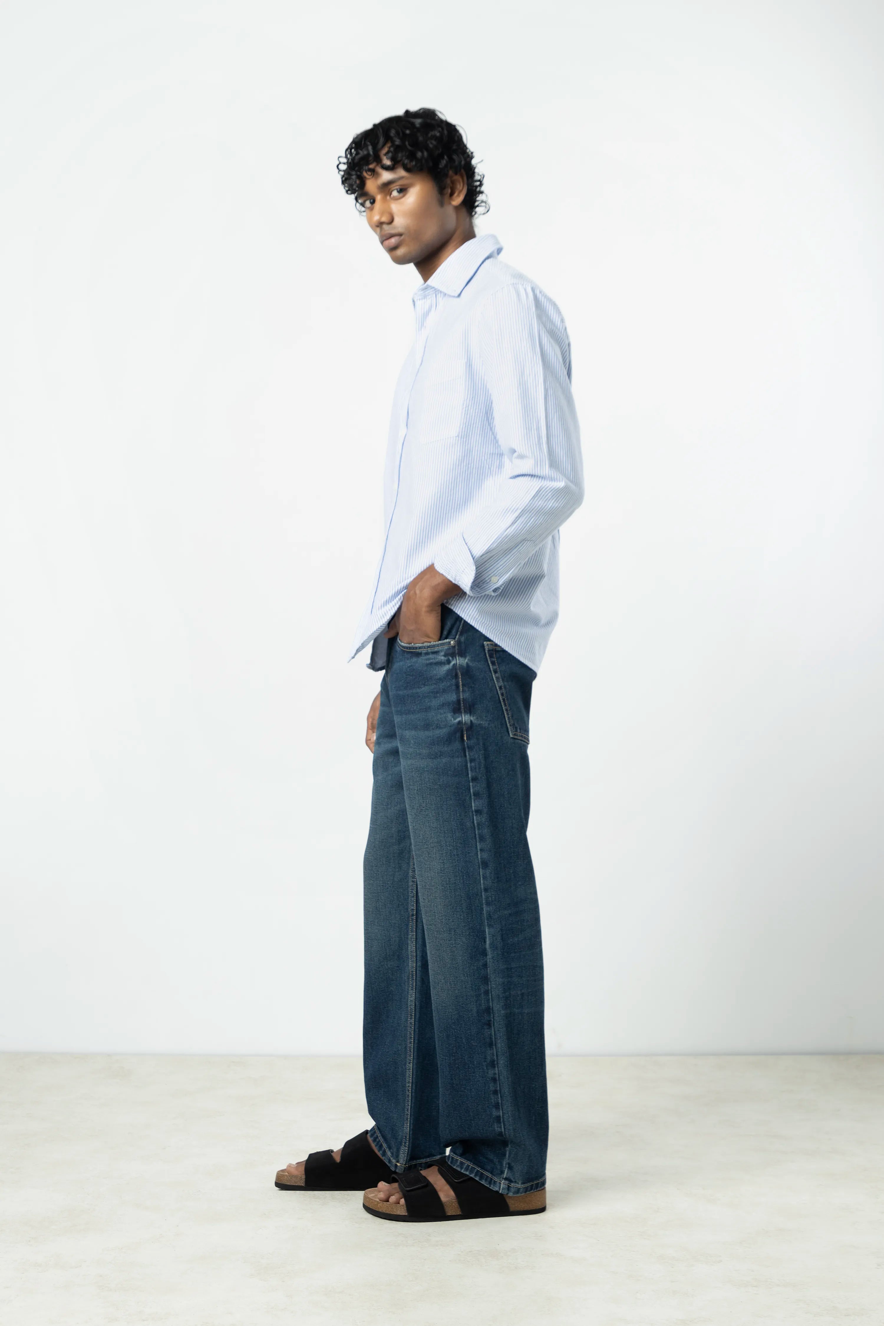 Deep Blue Faded Straight Fit Jeans