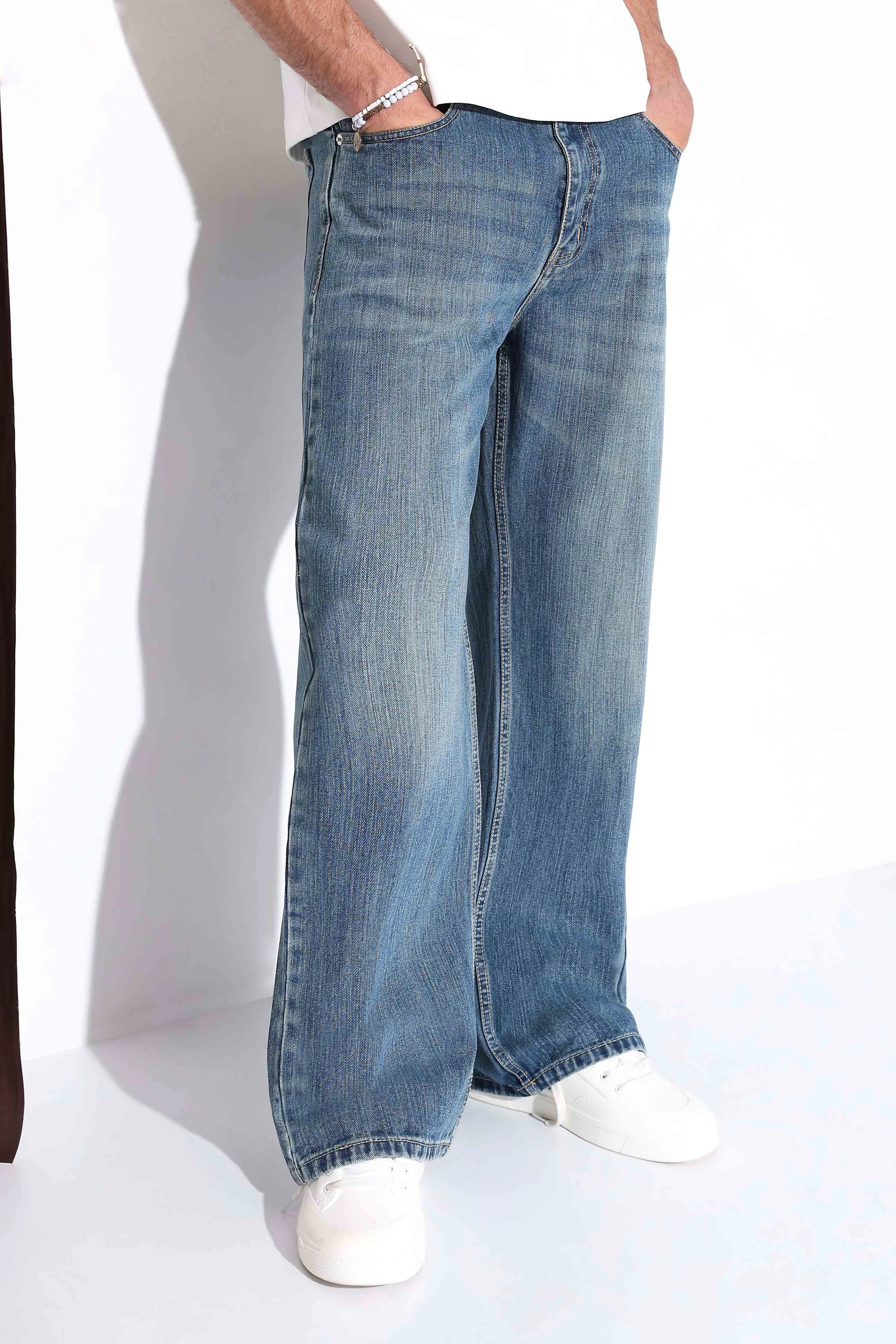 Iceberg Relaxed Fit Jeans