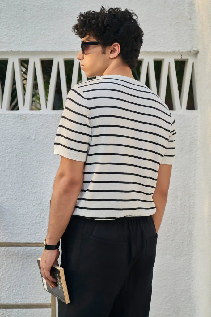 Fine Striped Round Neck Knit T-Shirt - White