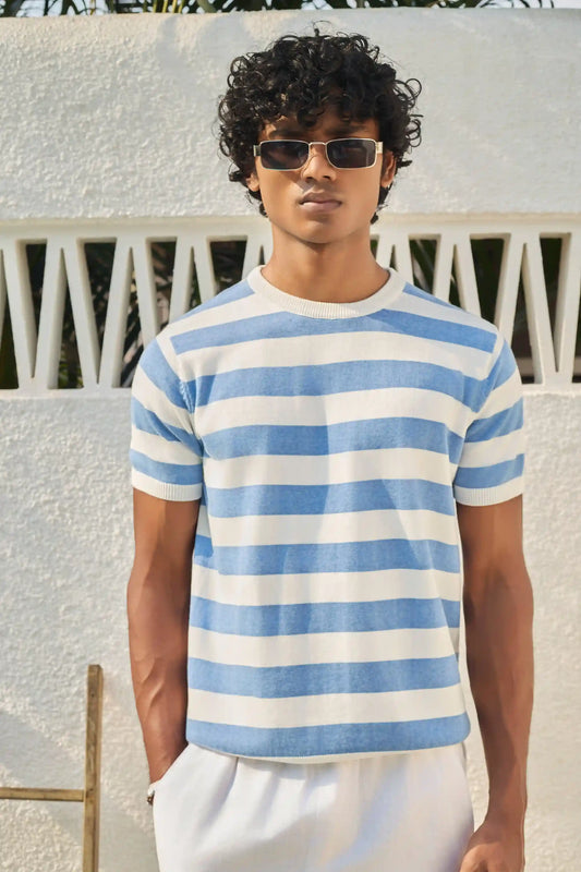 Round Neck Coastal Knit  T-Shirt- Blue