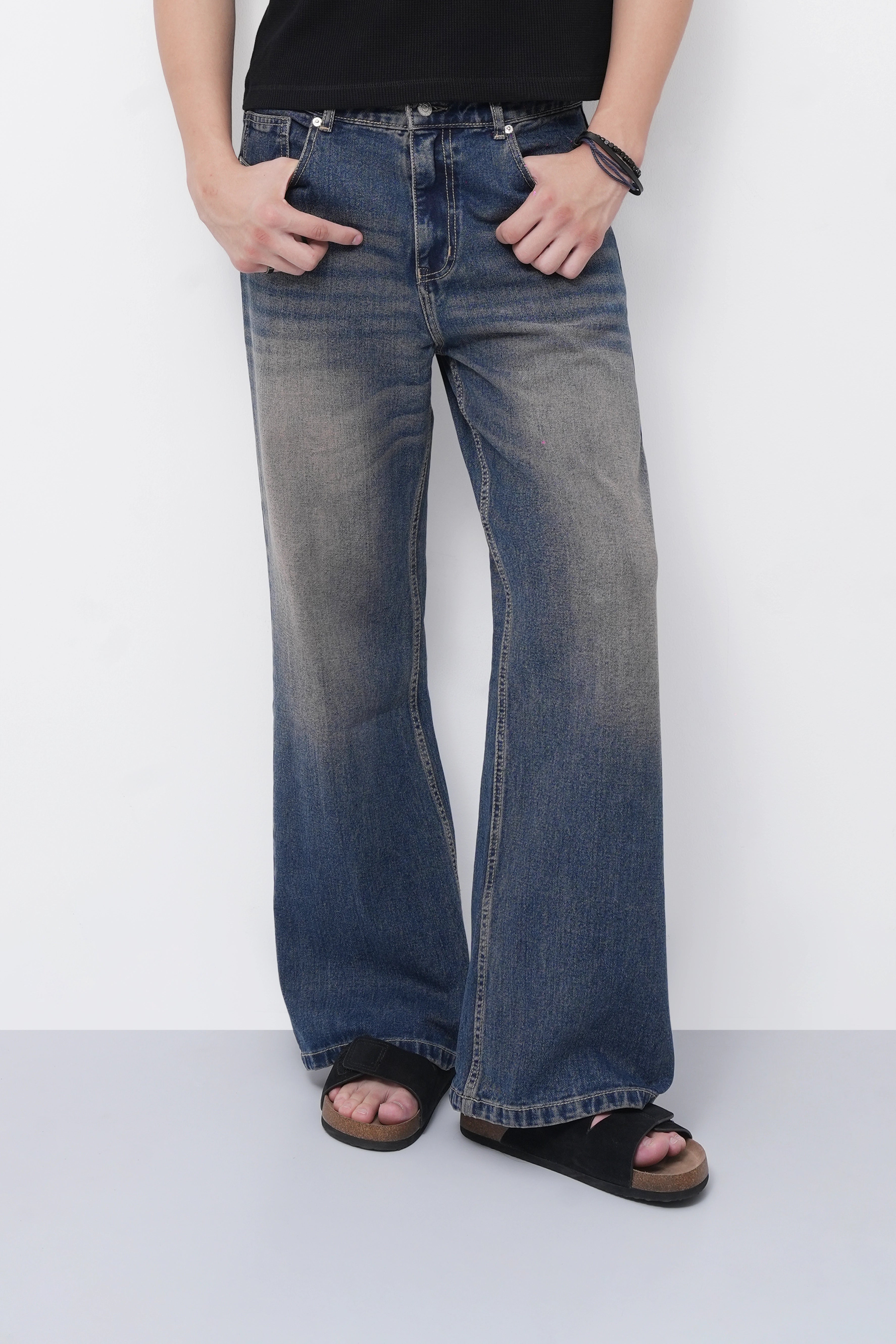 Retro Tide Flare Fit Jeans