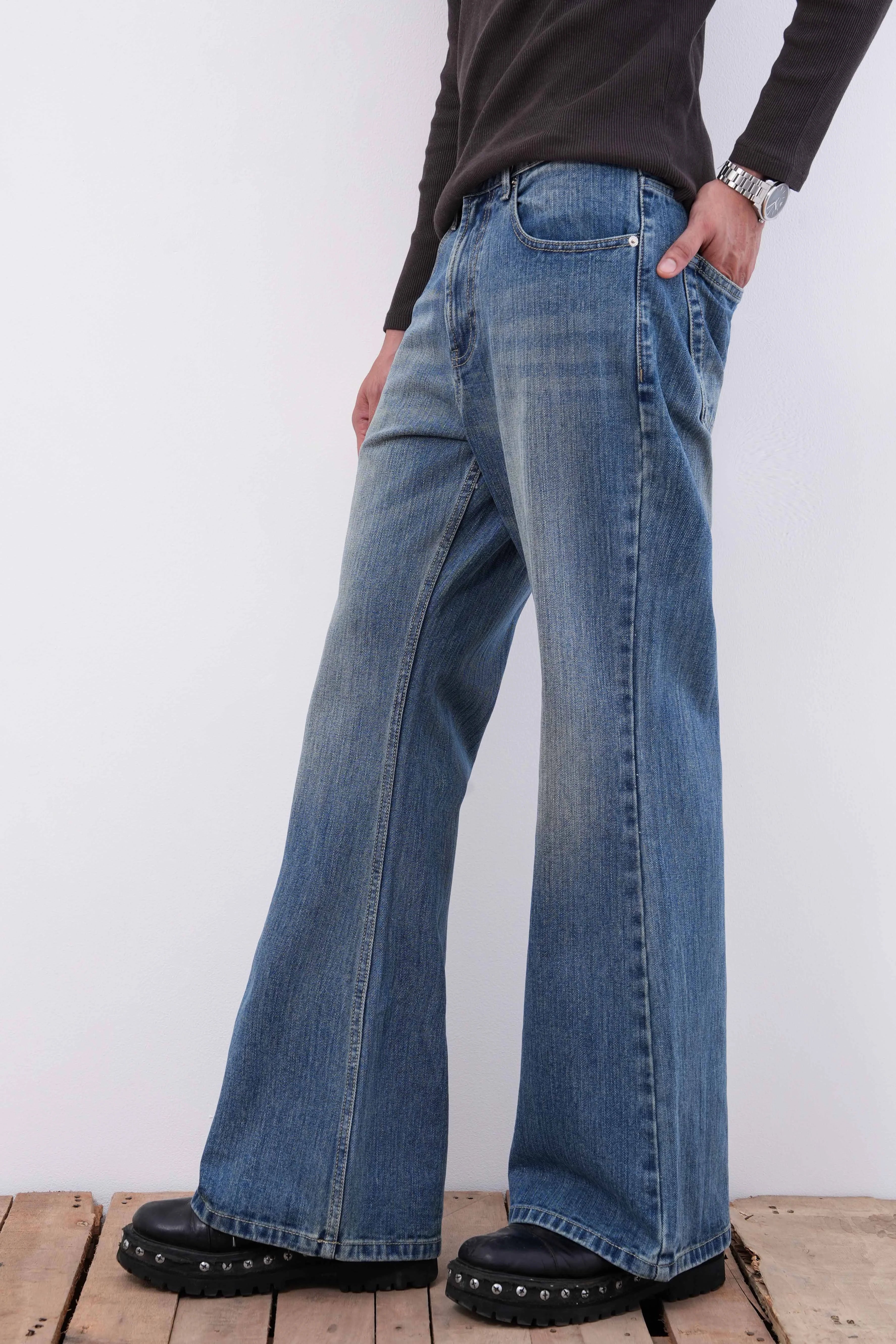 Iceberg Flare Fit Jeans